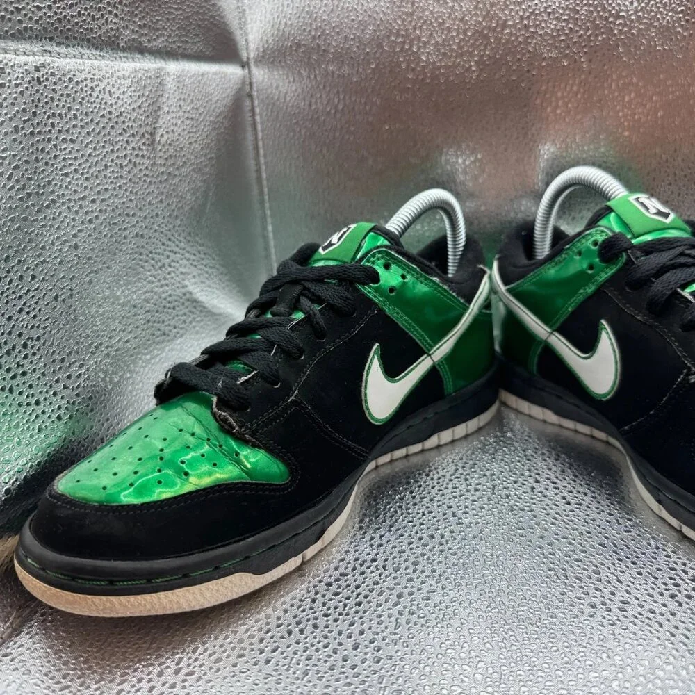 Size 5.5 Nike Dunk Kids Black Green Lantern Low Top Athletic Sneakers 310569-911 - Picture 3 of 11
